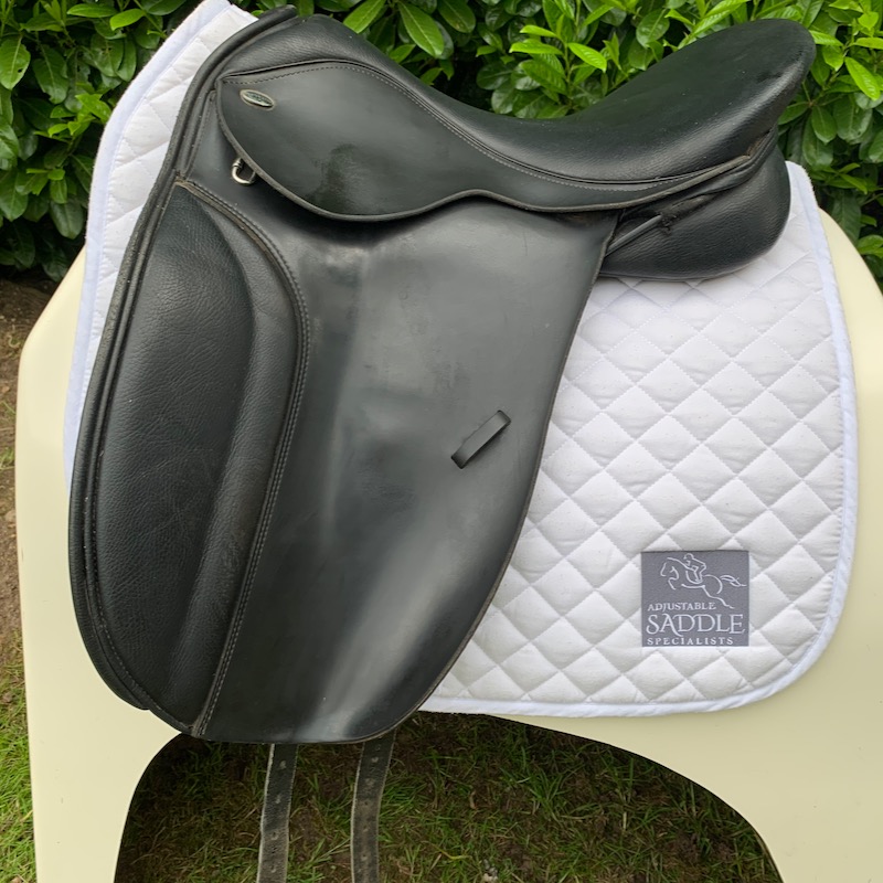 Thorowgood T6 18” High Wither Dressage (S2636)