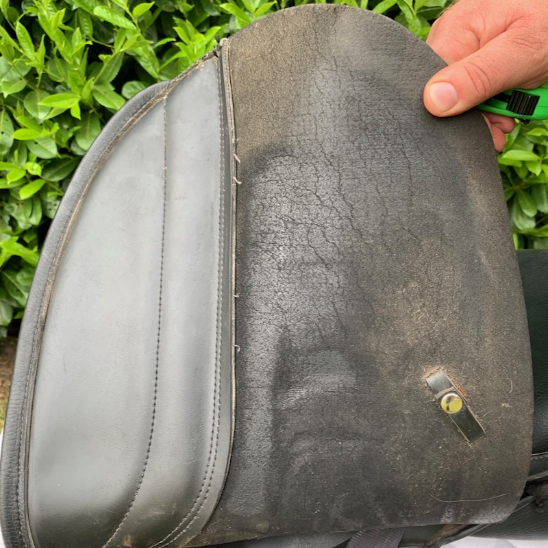 Thorowgood T6 18” High Wither Dressage (S2636)