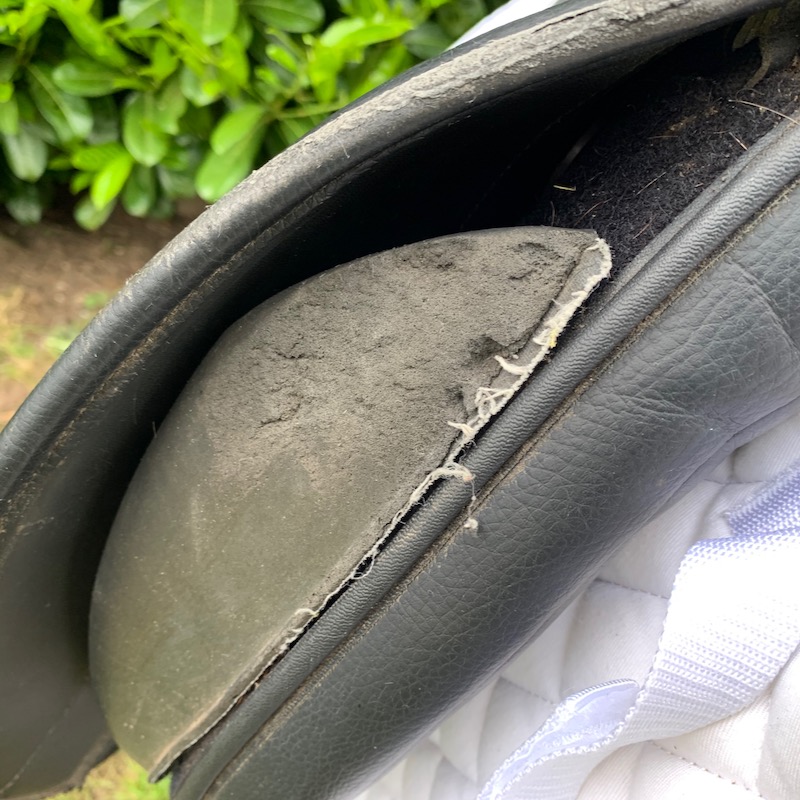 Thorowgood T6 18” High Wither Dressage (S2636)