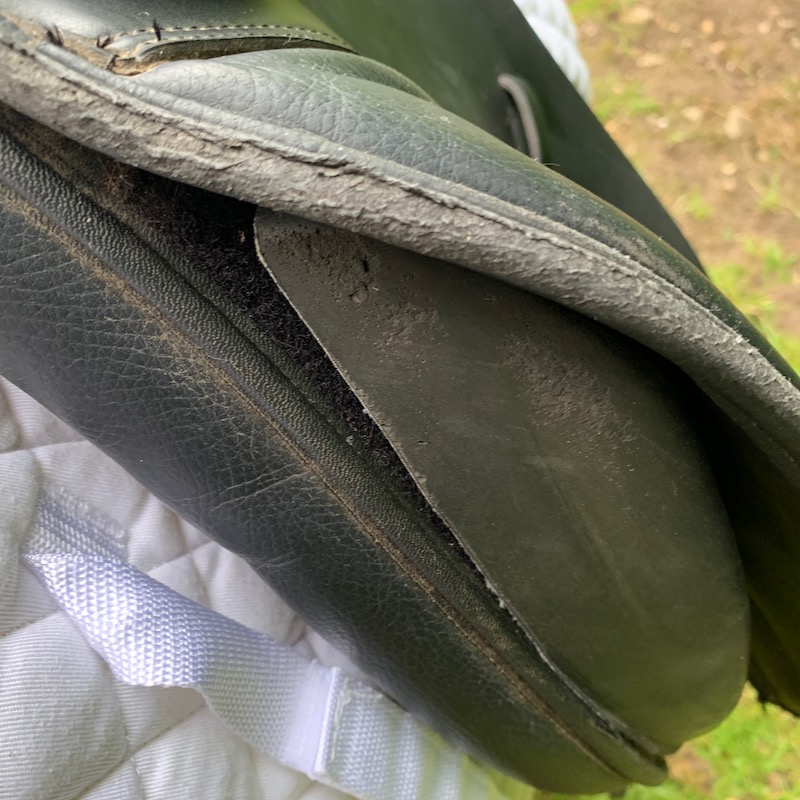 Thorowgood T6 18” High Wither Dressage (S2636)