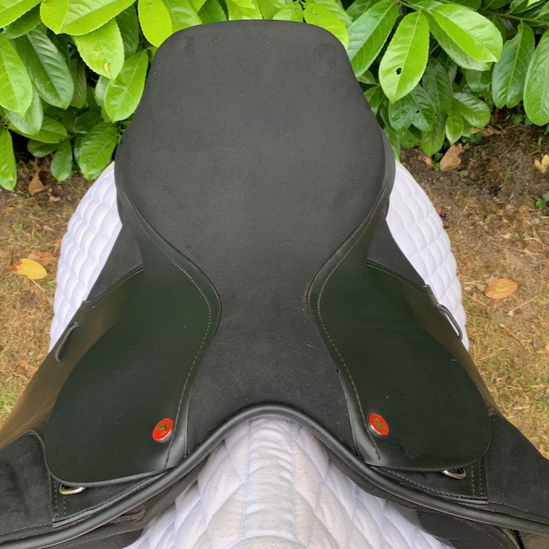 Thorowgood T4 17” Cob Dressage (S2681)