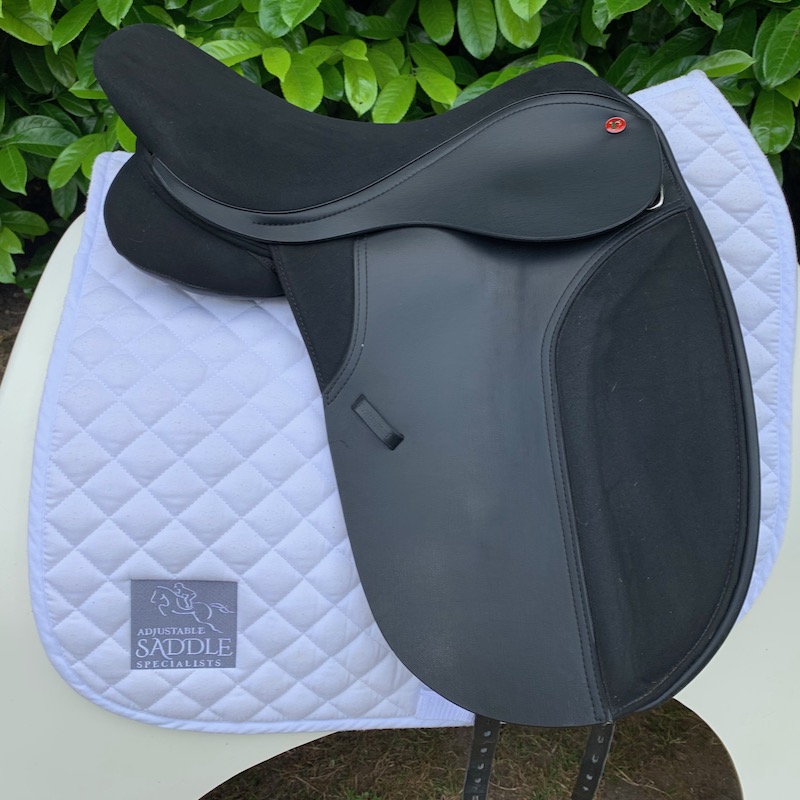 Thorowgood T4 17” Cob Dressage (S2681)