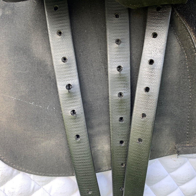 Wintec 16.5” 500 Wide Dressage (S2719)